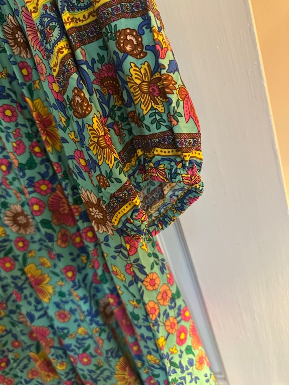 Floral Tie-Front Midi Dress in Turquoise - Picture 4 of 8